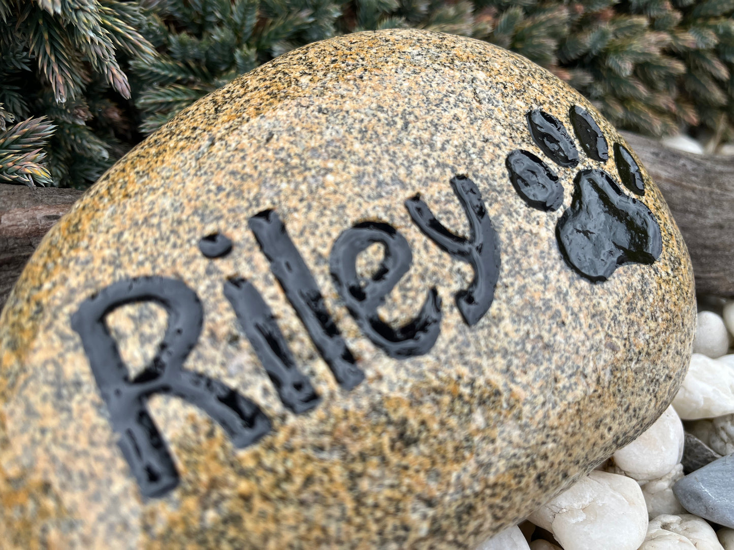 Engraved Personalized Medium Handpainted Pet Name Stone