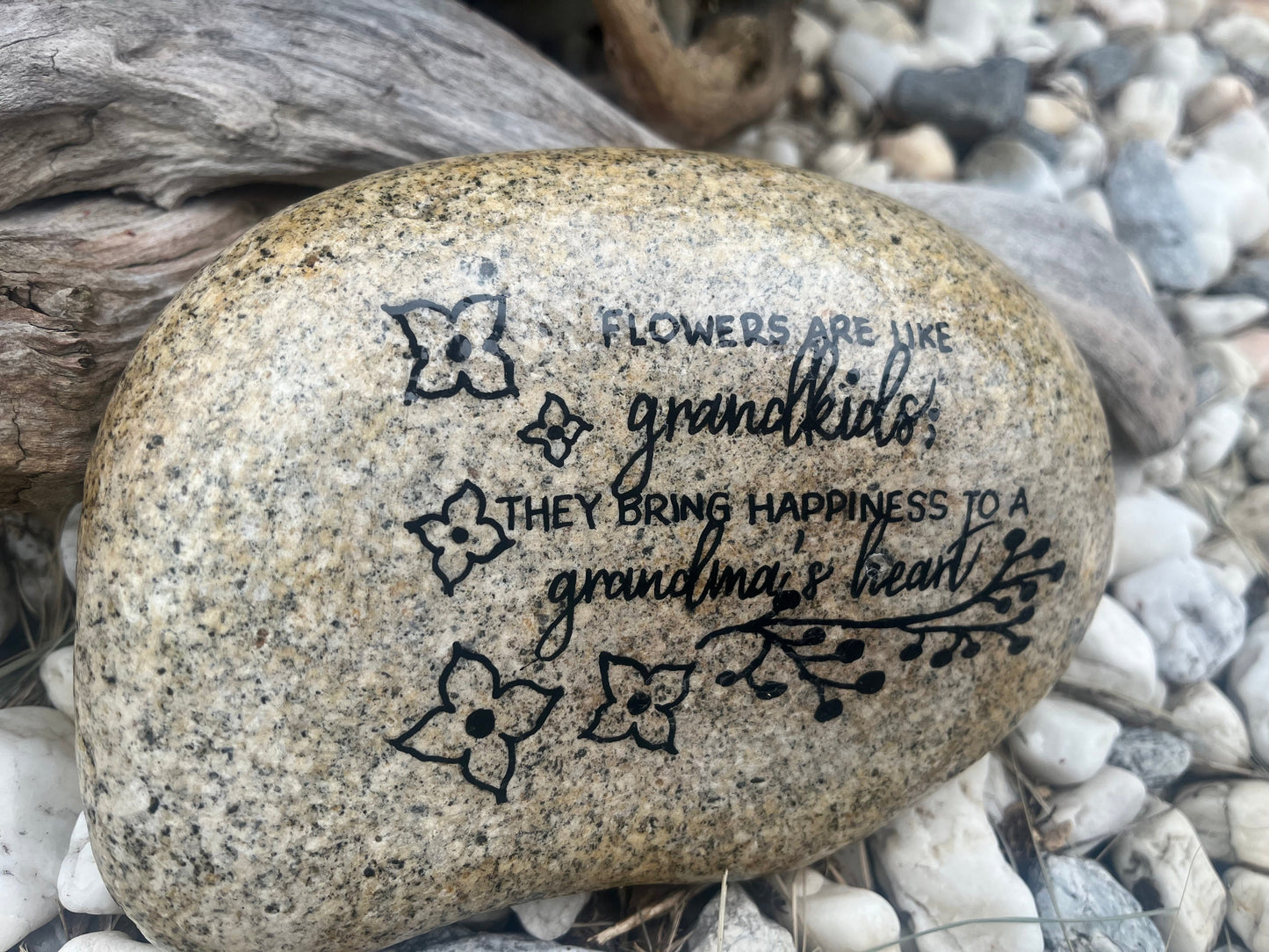 Large Decorative Garden Stone - Grandma’s Heart