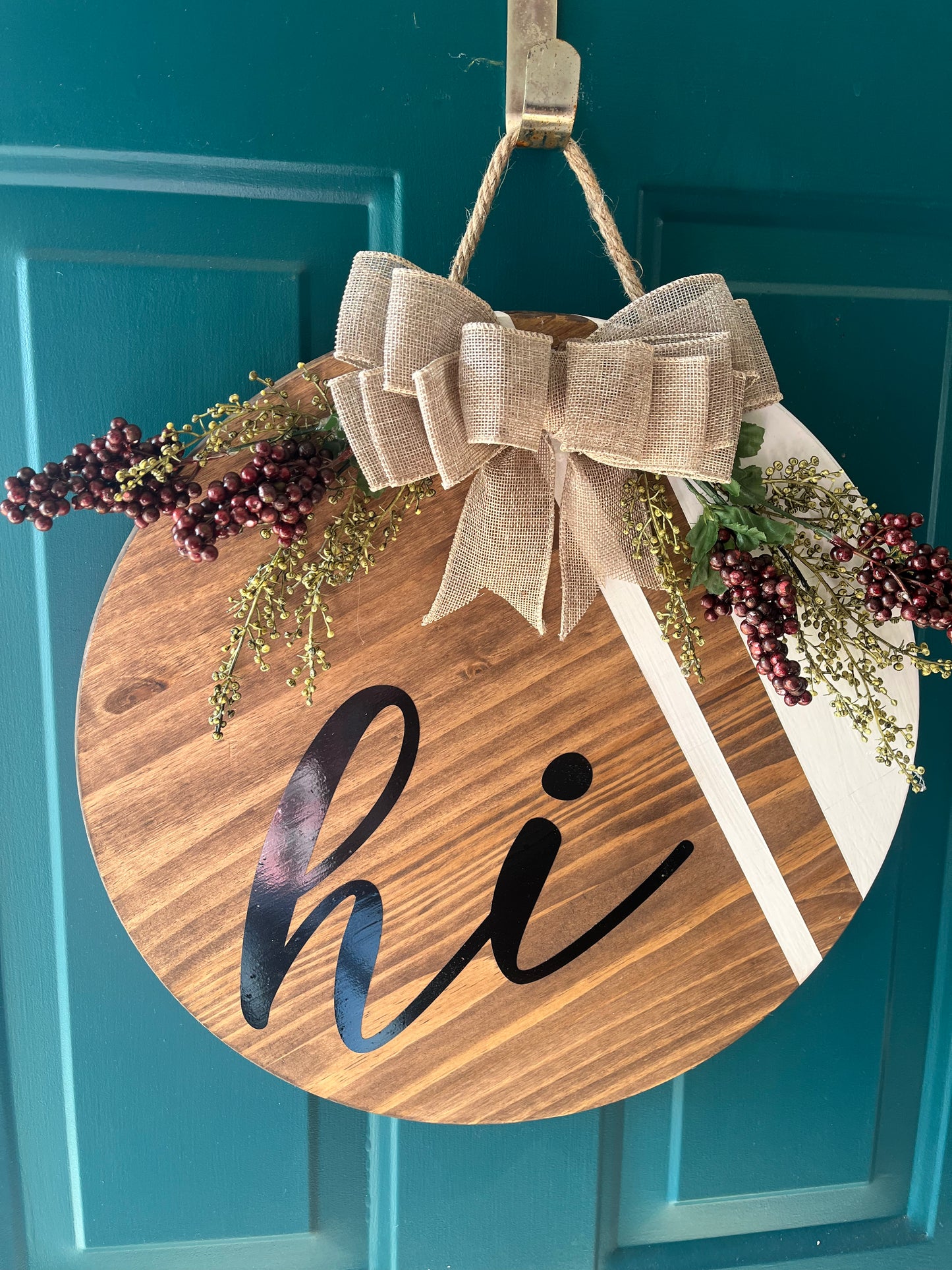 18” Wood ‘hi’ Door Sign