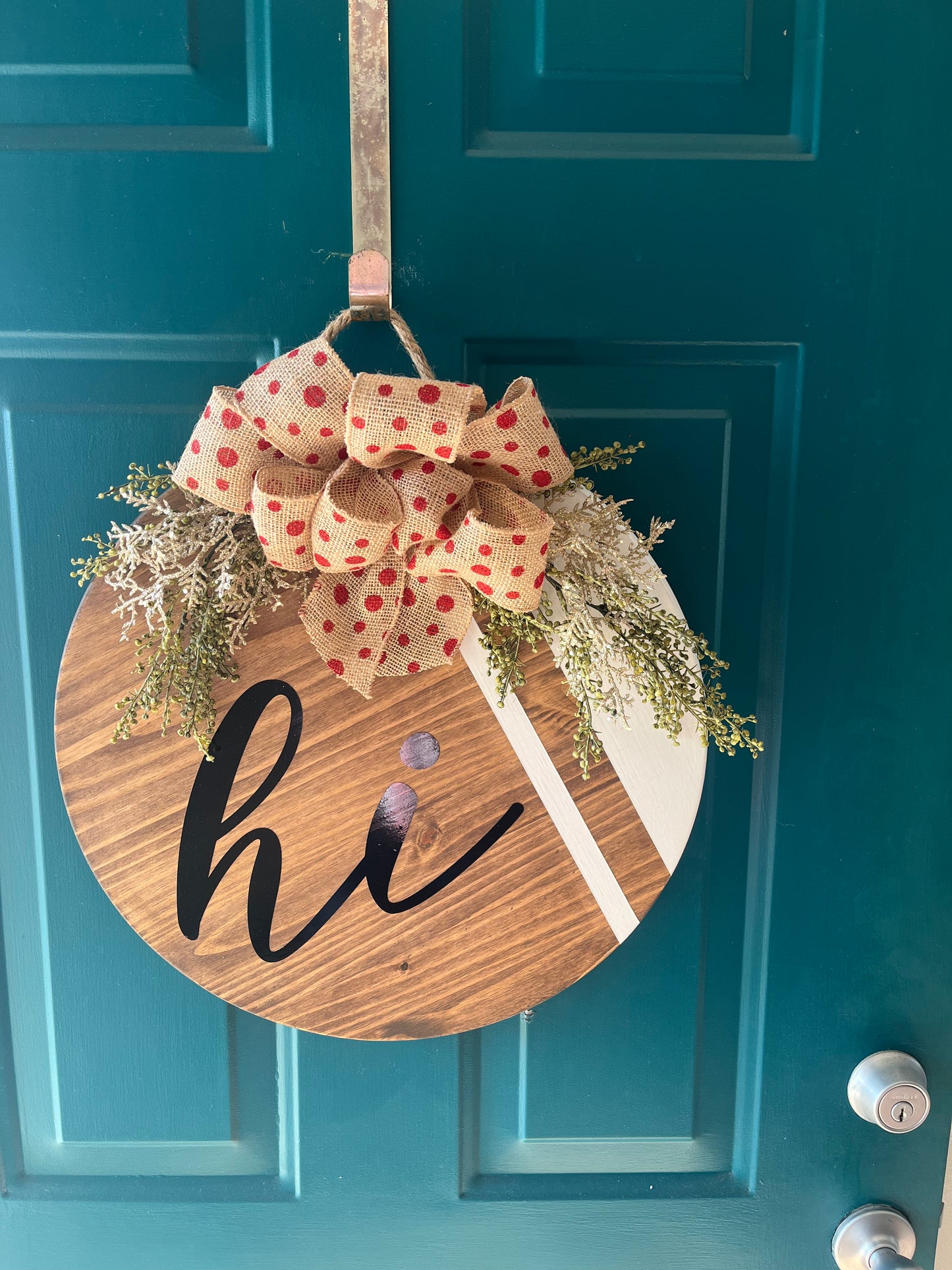 18” Wood ‘hi’ Door Sign