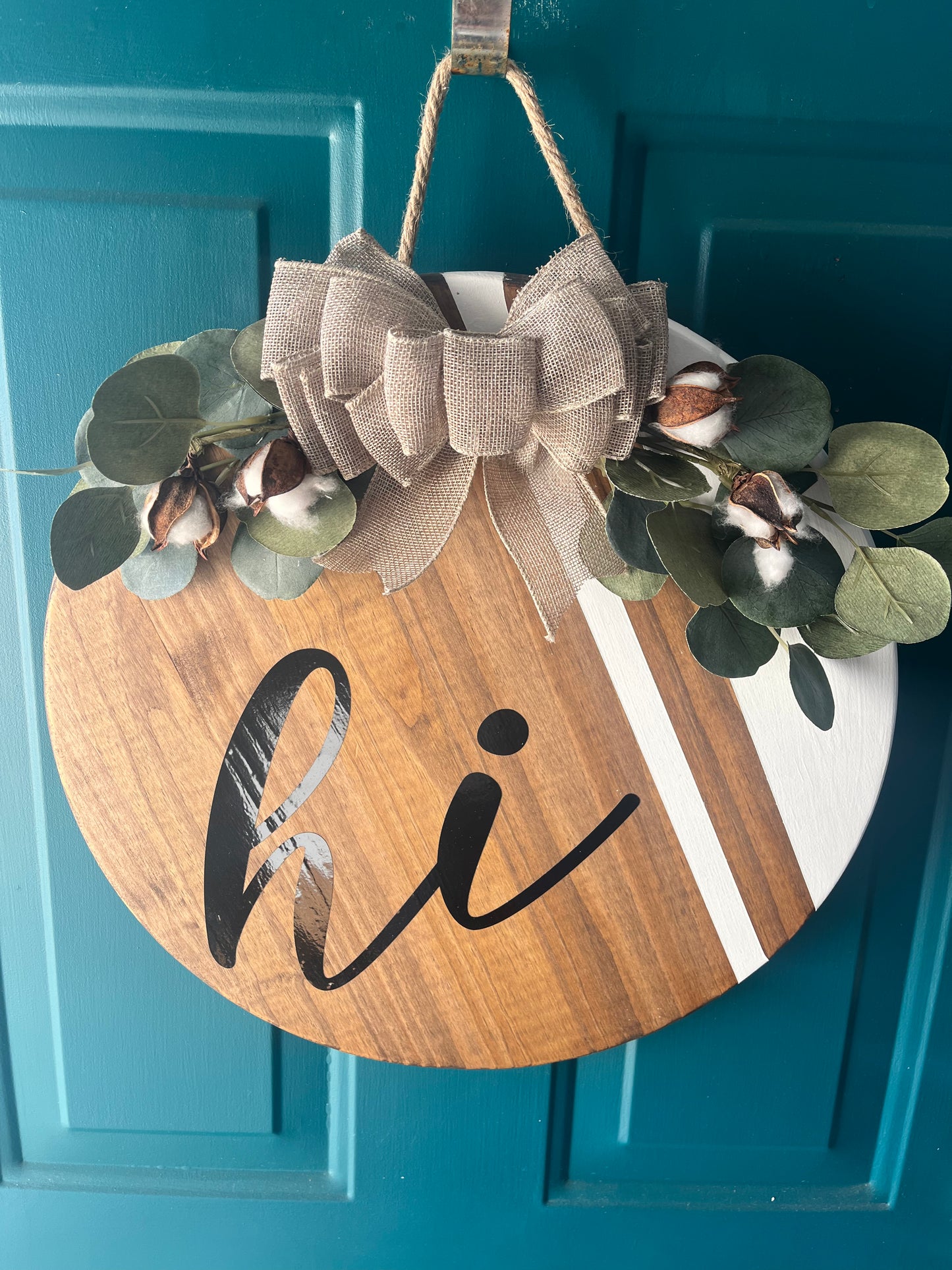 18” Wood ‘hi’ Door Sign