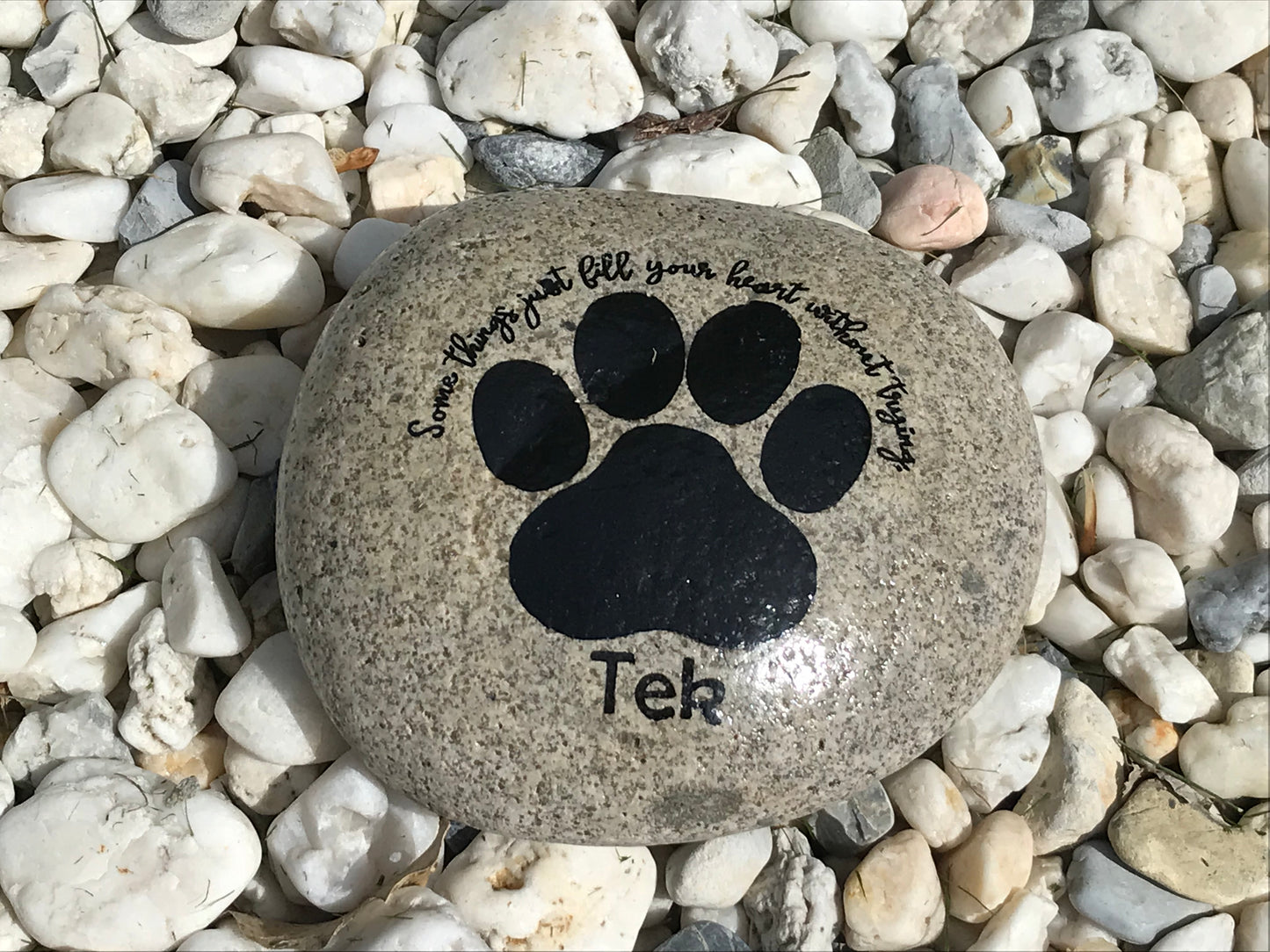 Personalized Medium Pet Memorial Stone - Fill Your Heart